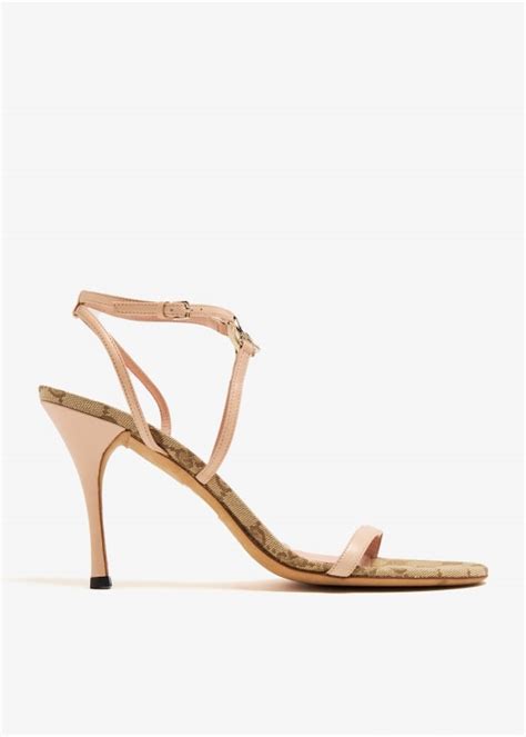 gucci pre-loved sandals uae
